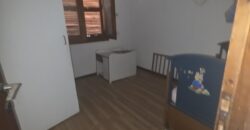 Интериор на кухнята в къщата