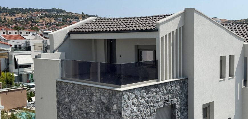 Bedroom with sea view